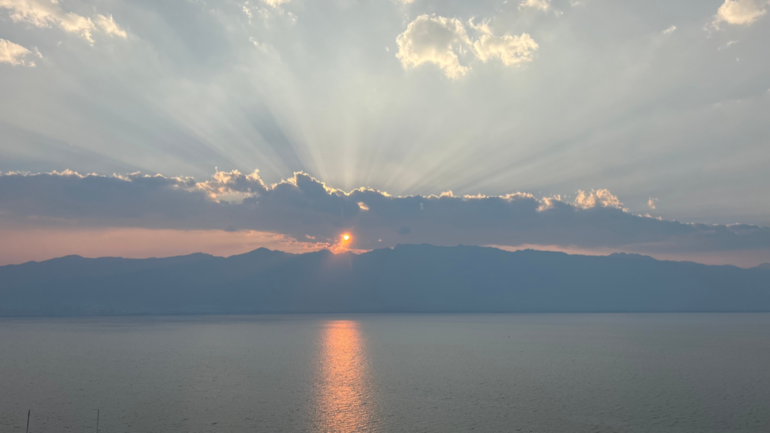 大理策劃公司：2024，和大理一起打開(kāi)美好生活新篇章！